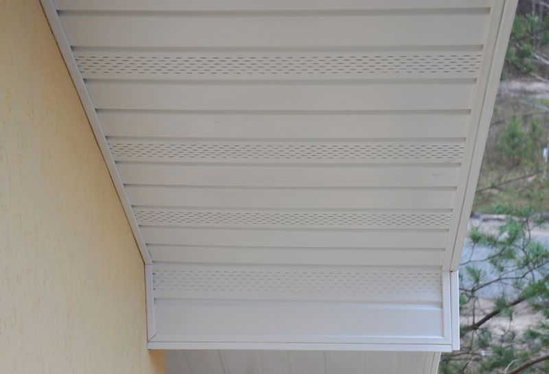 Eaves Installation in Olathe, KS